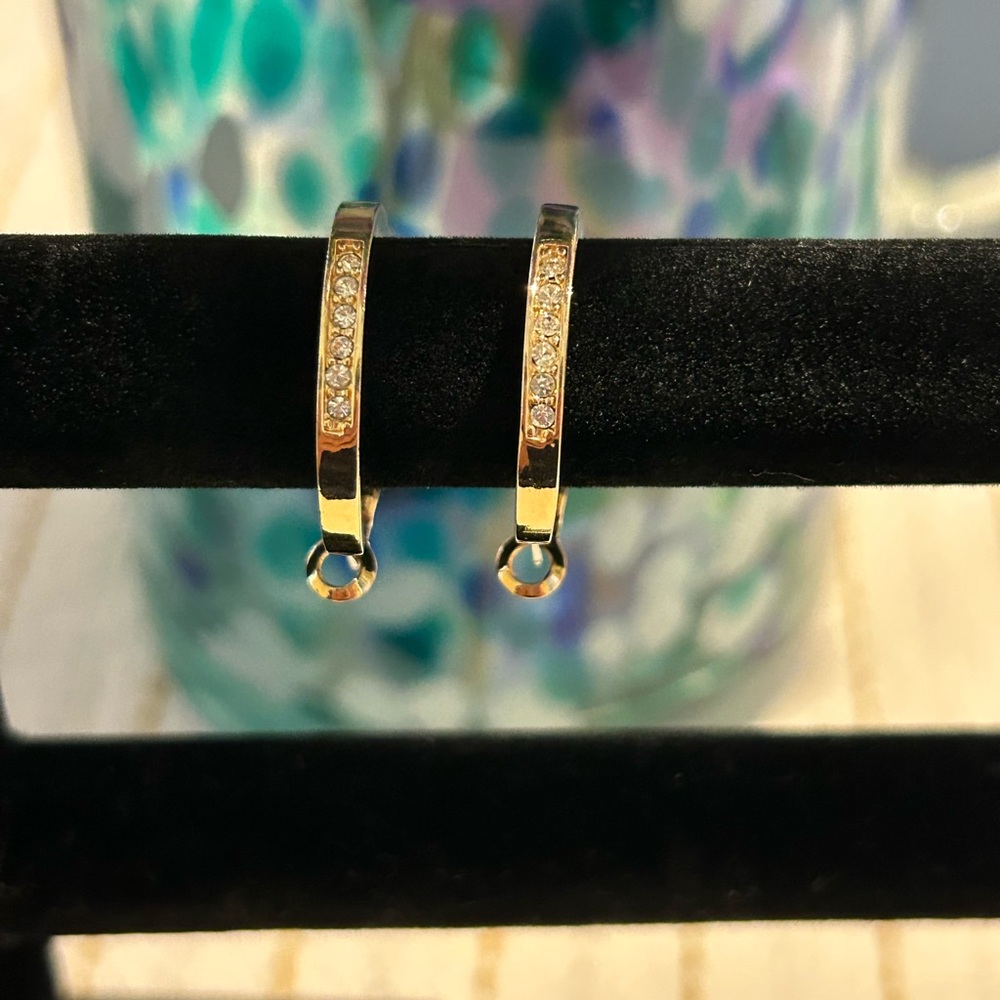 Gold Tone Rhinestone Earrings - Picture 2 of 6